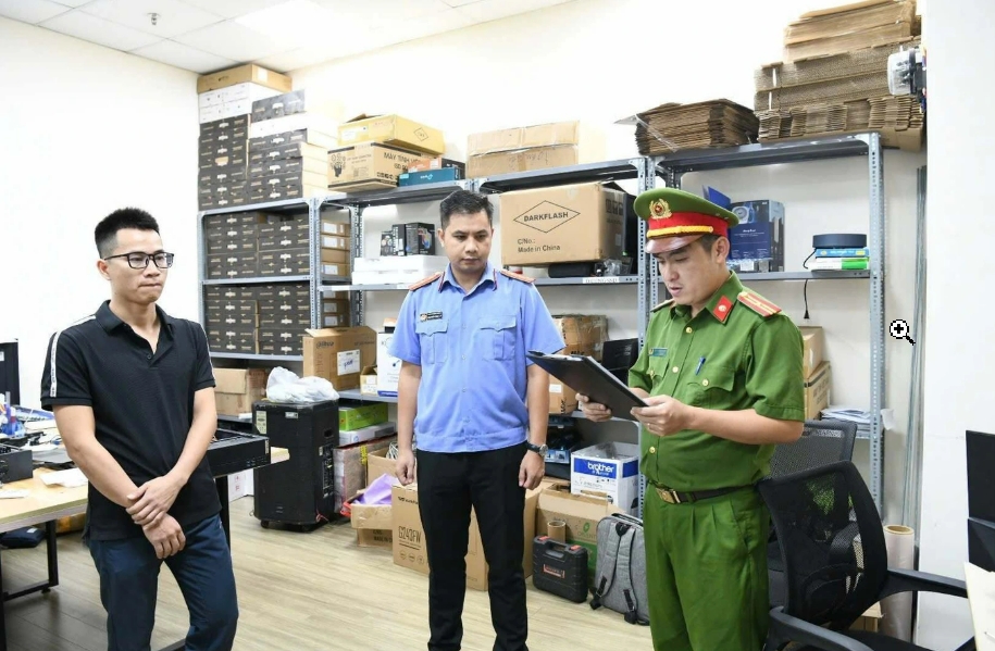 Khởi tố vụ án vi phạm bản quyền phần mềm máy tính Microsoft đầu tiên tại Việt Nam
