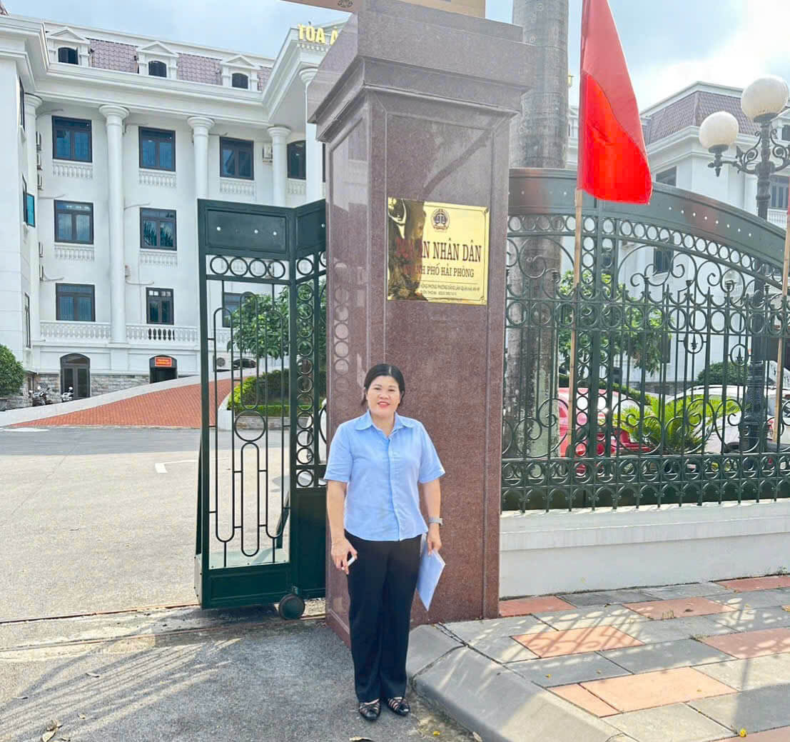 Bị từ chối thăm gặp người thân đang bị tạm giữ, tạm giam: Vì sao và làm gì để bảo vệ quyền lợi?